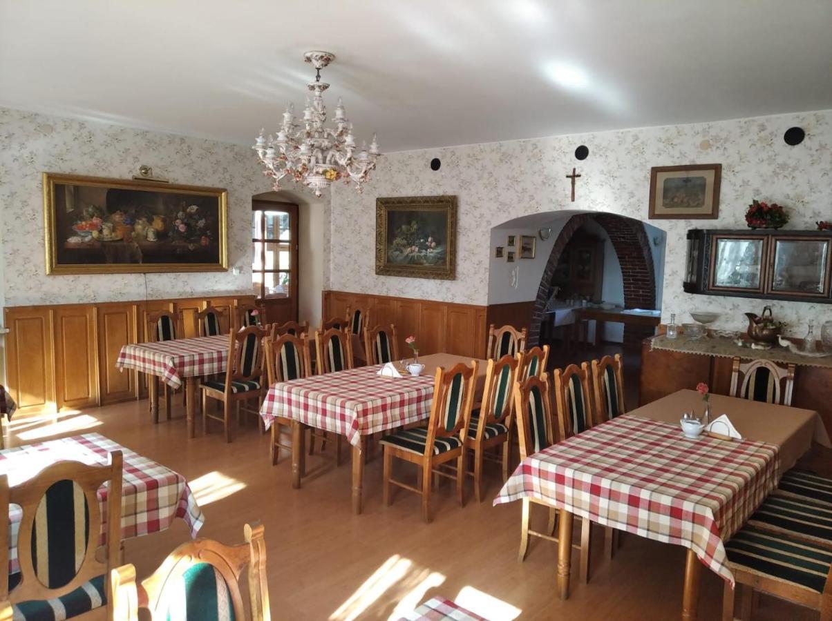 Dworek Pod Herbem Gądkowice Extérieur photo