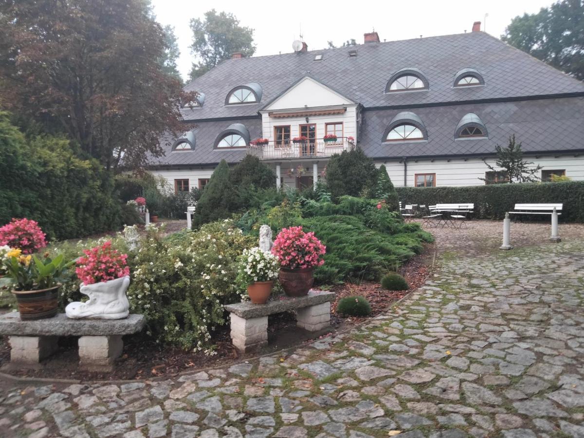 Dworek Pod Herbem Gądkowice Extérieur photo