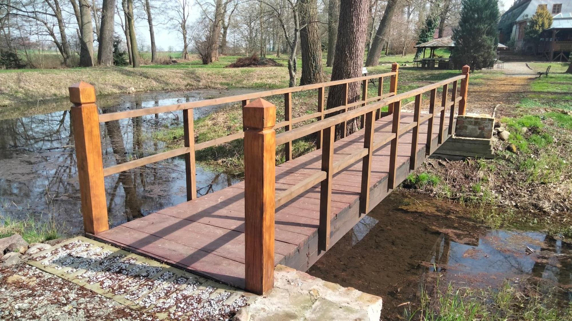 Dworek Pod Herbem Gądkowice Extérieur photo