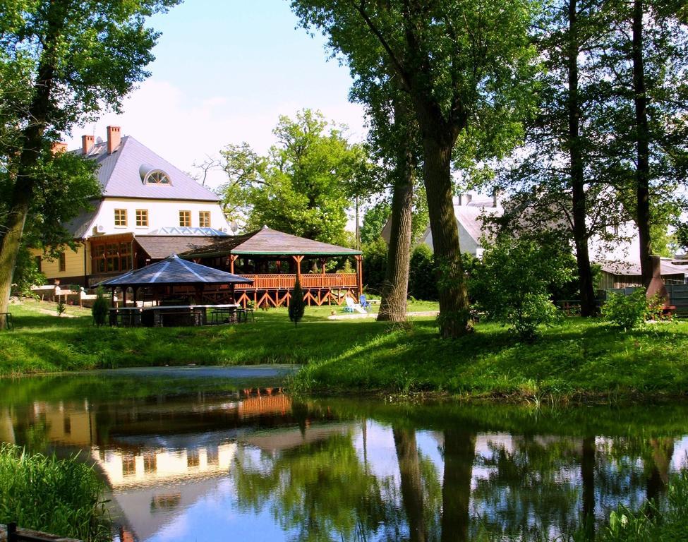 Dworek Pod Herbem Gądkowice Extérieur photo