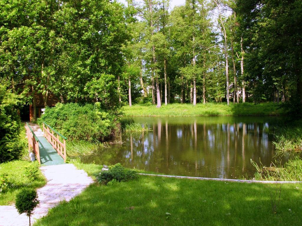 Dworek Pod Herbem Gądkowice Extérieur photo