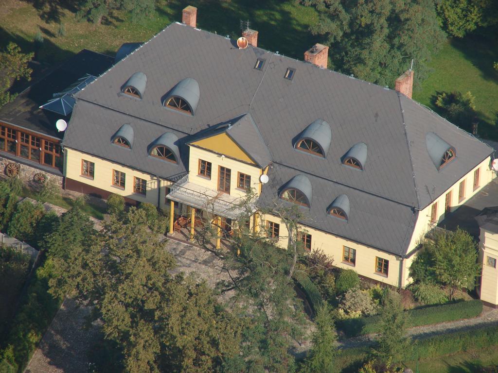 Dworek Pod Herbem Gądkowice Extérieur photo